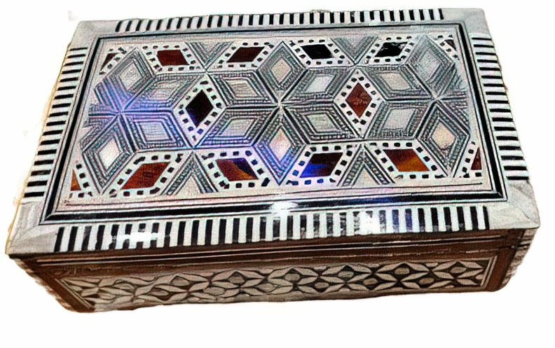 Special 25cm Straight Box Assorted Designs